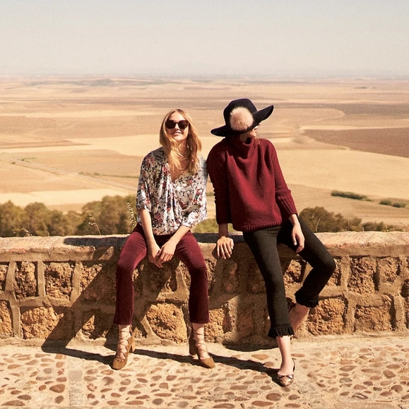 Anthropologie Maeve Umi Wrap Velvet Floral V- Neck Silk Blend Blouse Size Medium - Picture 3 of 12